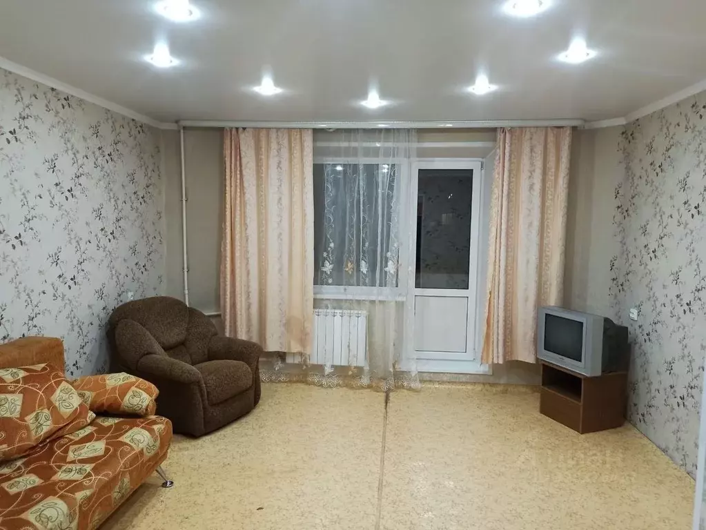 2-к кв. Хакасия, Черногорск Юбилейная ул., 28Б (52.0 м) - Фото 0