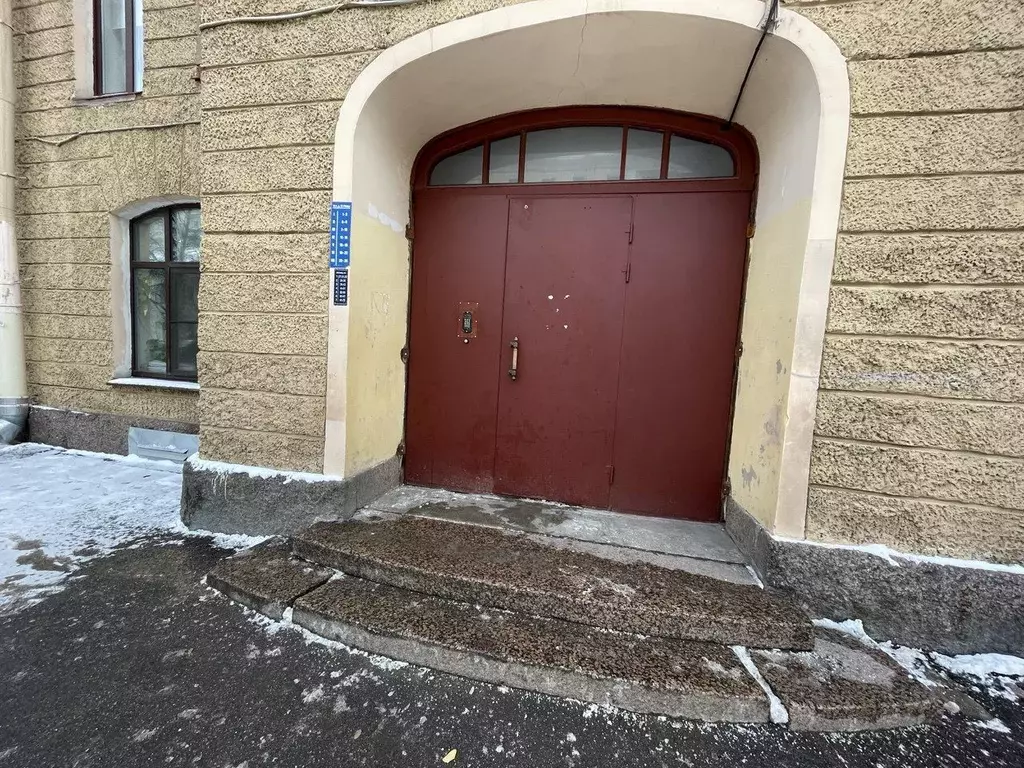 Помещение свободного назначения в Санкт-Петербург 18-я Васильевского ... - Фото 2