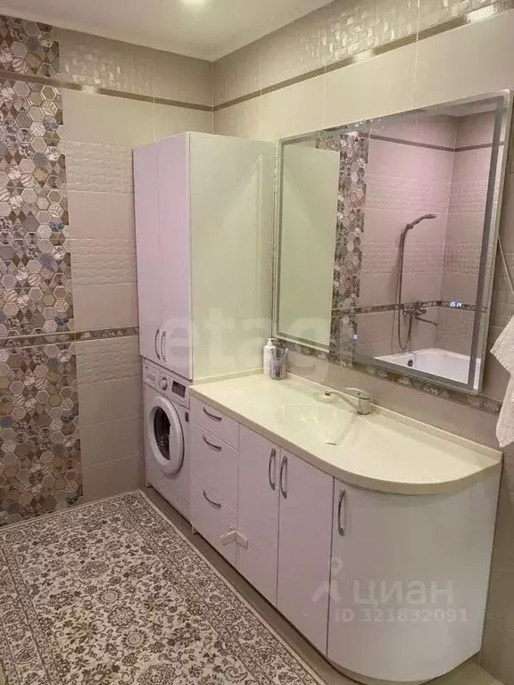 2-к кв. Новосибирская область, Новосибирск Красноярская ул., 107 (79.6 ... - Фото 0