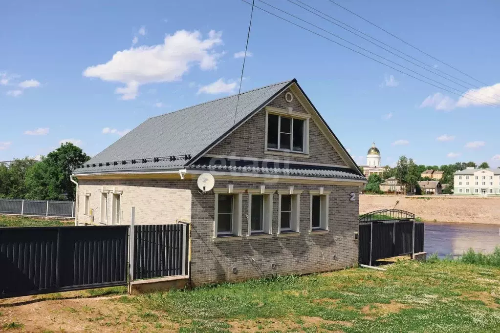 Дом в Новгородская область, Боровичи Валдайская ул., 2 (166 м) - Фото 0