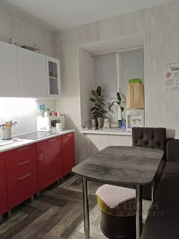 2-к кв. Свердловская область, Нижний Тагил ул. Октябрьской Революции, ... - Фото 1