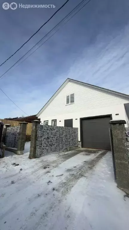 Дом в деревня Карлук, Школьная улица, 32 (180 м) - Фото 1