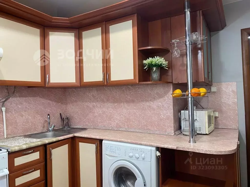 1-к кв. Чувашия, Канаш ул. 30 лет Победы, 111 (39.9 м) - Фото 1