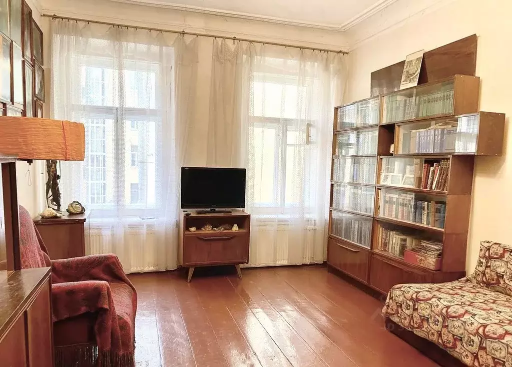 3-к кв. Санкт-Петербург 11-я Васильевского острова линия, 48Б (76.3 м) - Фото 1