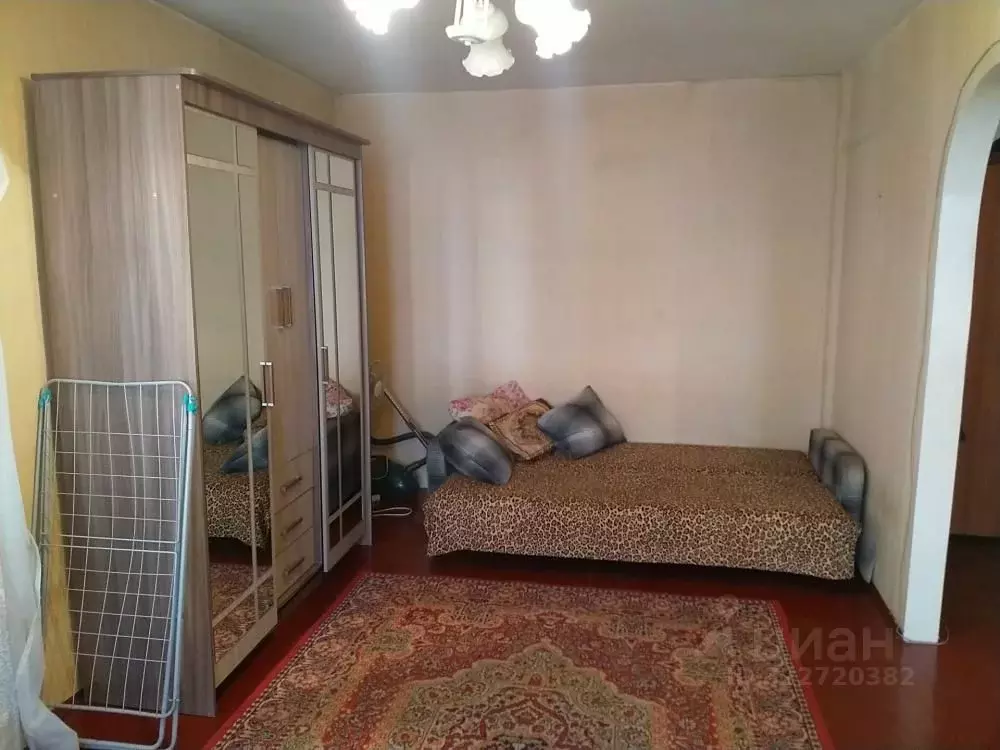 1-к кв. Иркутская область, Иркутск ул. Розы Люксембург, 233 (35.0 м) - Фото 0