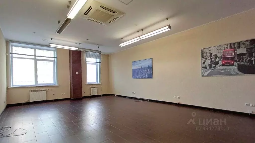 Офис в Свердловская область, Екатеринбург ул. Сулимова, 46 (95 м) - Фото 1