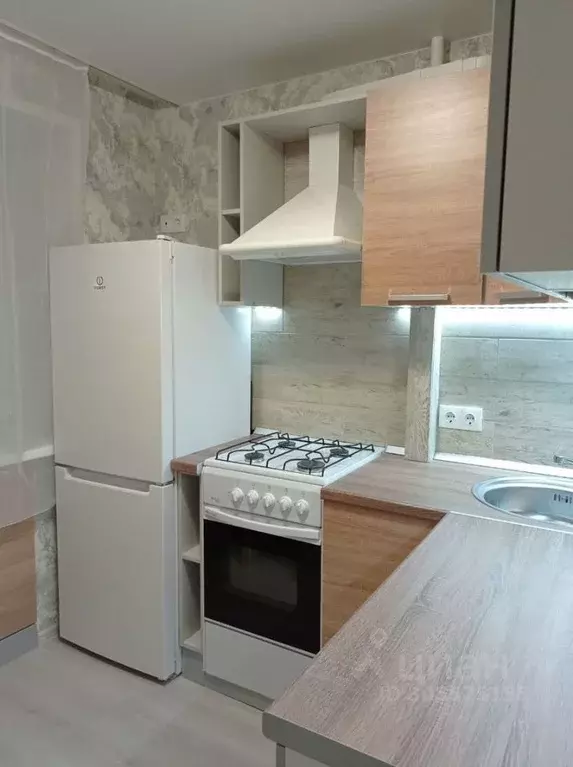 2-к кв. Ярославская область, Ярославль ул. Свердлова, 70 (45.0 м) - Фото 1