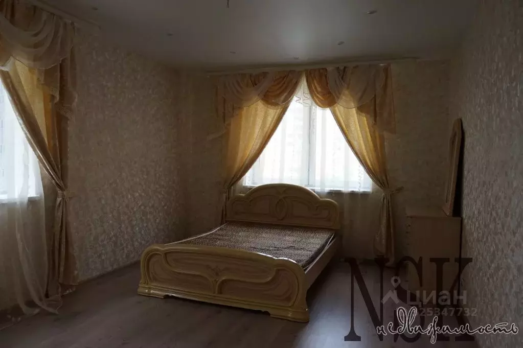 3-к кв. Московская область, Люберцы городской округ, Октябрьский пгт ... - Фото 1