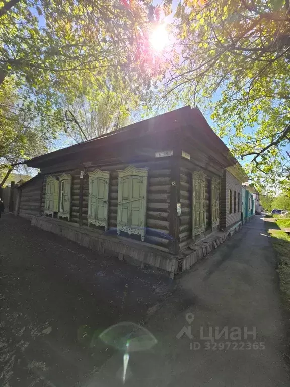 Дом в Омская область, Омск ул. 3-я Северная, 78 (50 м) - Фото 1