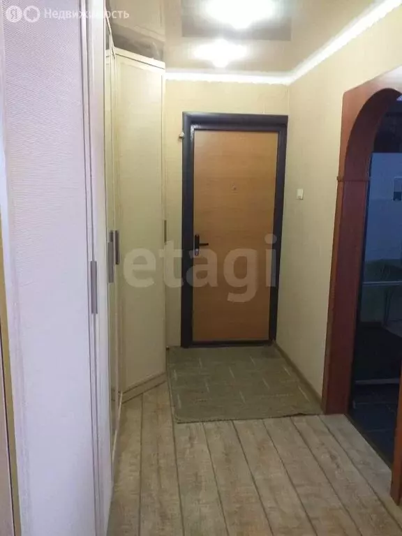 2-комнатная квартира: Уйское, улица Космонавтов, 49А (50 м) - Фото 0