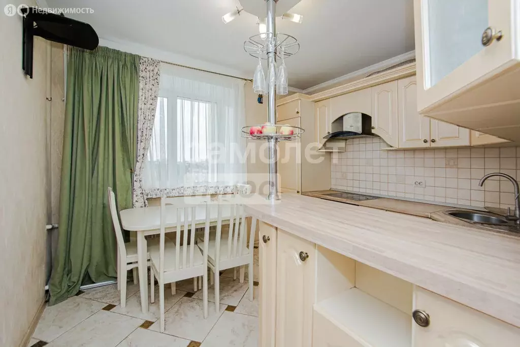 3-комнатная квартира: Липецк, улица Водопьянова, 33 (82 м) - Фото 0