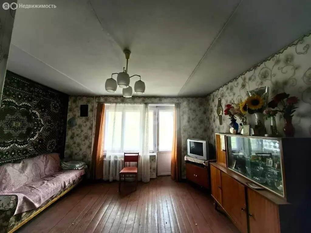 1-комнатная квартира: Клинцы, улица Мира, 111 (36 м) - Фото 0