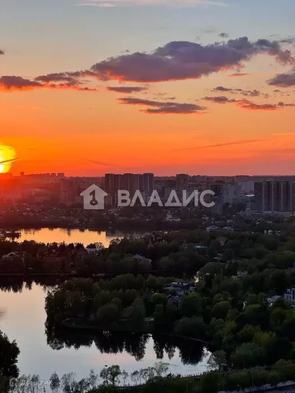 Продаётся 2-к квартира, 58.7 м - Фото 0