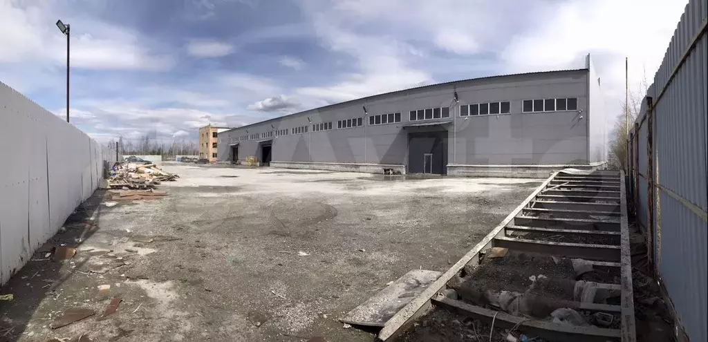 Продам базу 4000 м2 (земля 1 га) - Фото 0