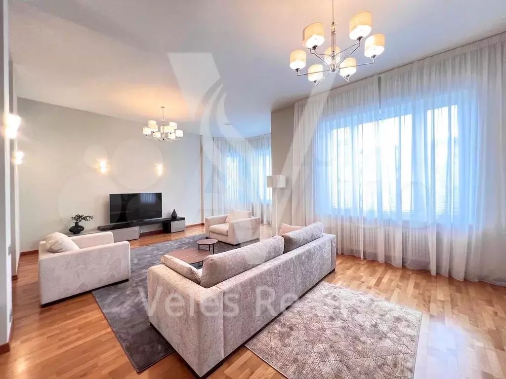 3-к. квартира, 128 м, 5/8 эт. - Фото 1