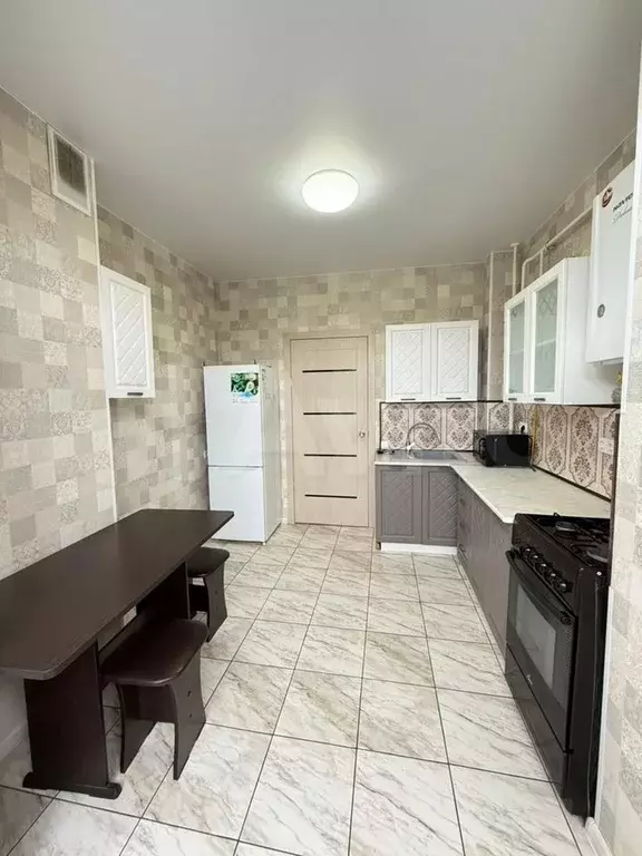 1-к. квартира, 32 м, 6/10 эт. - Фото 0