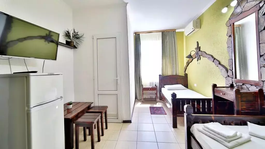 Комната Краснодарский край, Сочи Светлана мкр, ул. Депутатская, 12/10Б - Фото 1