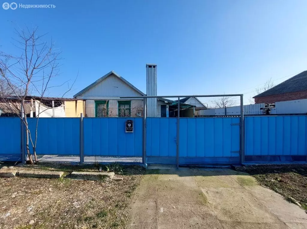 Дом в посёлок городского типа Ахтырский, Центральная улица (45 м) - Фото 0