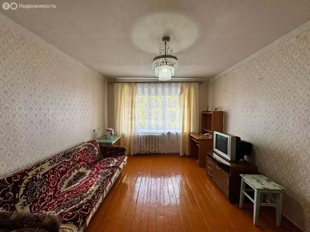 2-комнатная квартира: Бирск, улица 8 Марта, 42 (47.3 м) - Фото 1
