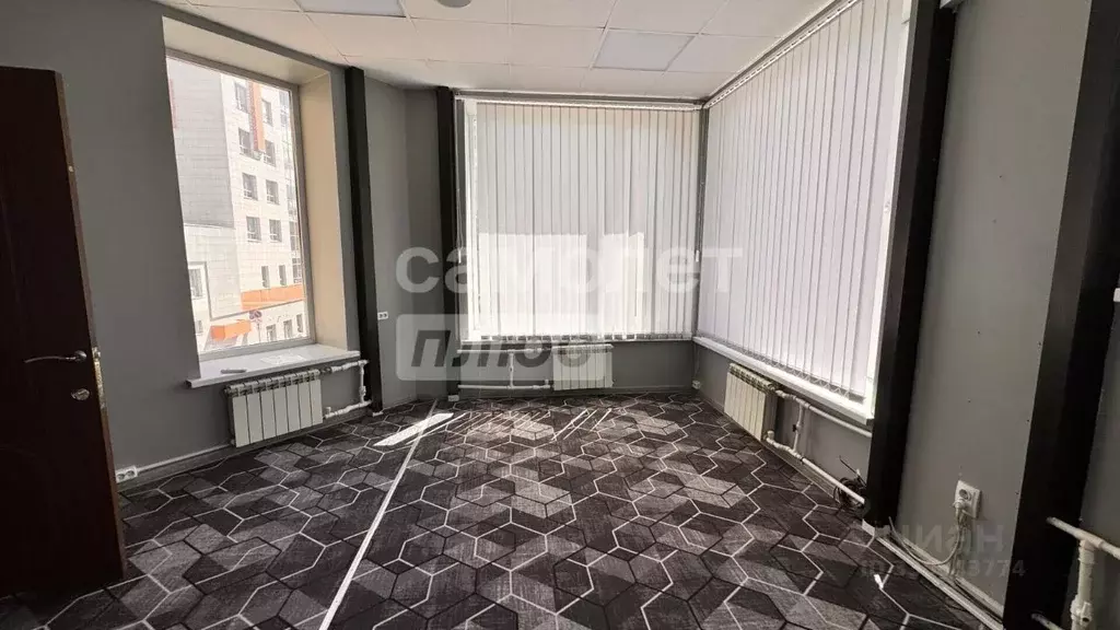 Офис в Татарстан, Казань Чистопольская ул., 9а (20 м) - Фото 1