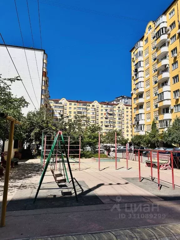 2-к кв. Дагестан, Каспийск ул. Ленина, 51А (72.0 м) - Фото 1