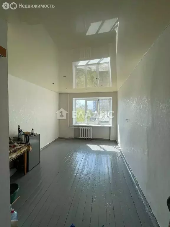 1к в 10-комнатной квартире (18 м) - Фото 1