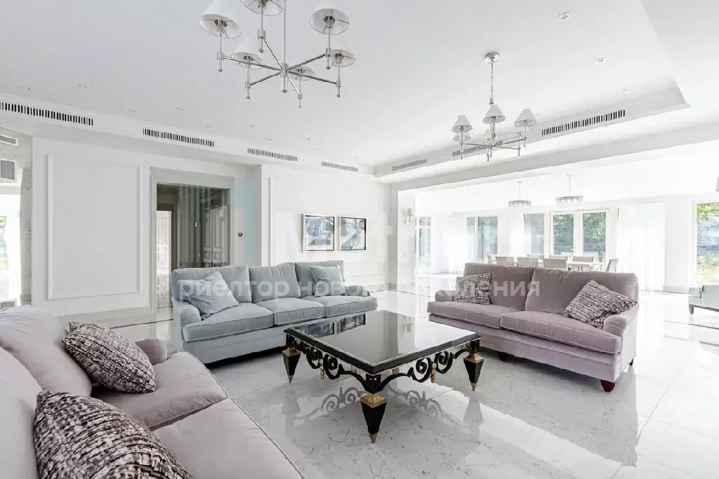 Продается дом в КП Резиденции Бенилюкс - Фото 1