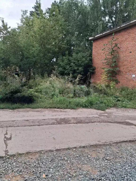 Участок в Сарапул, Центральный жилой район, улица Горького (1 м) - Фото 1