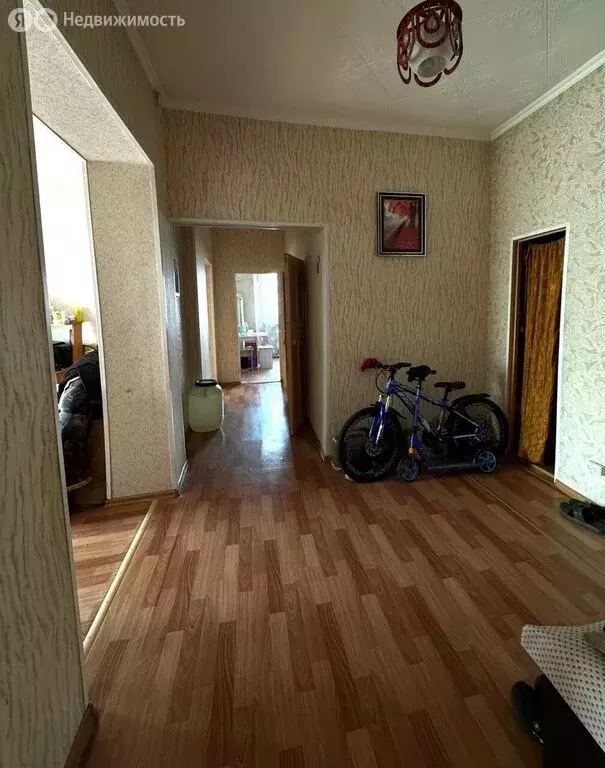 3-комнатная квартира: посёлок городского типа Липовцы, улица Ленина, ... - Фото 1