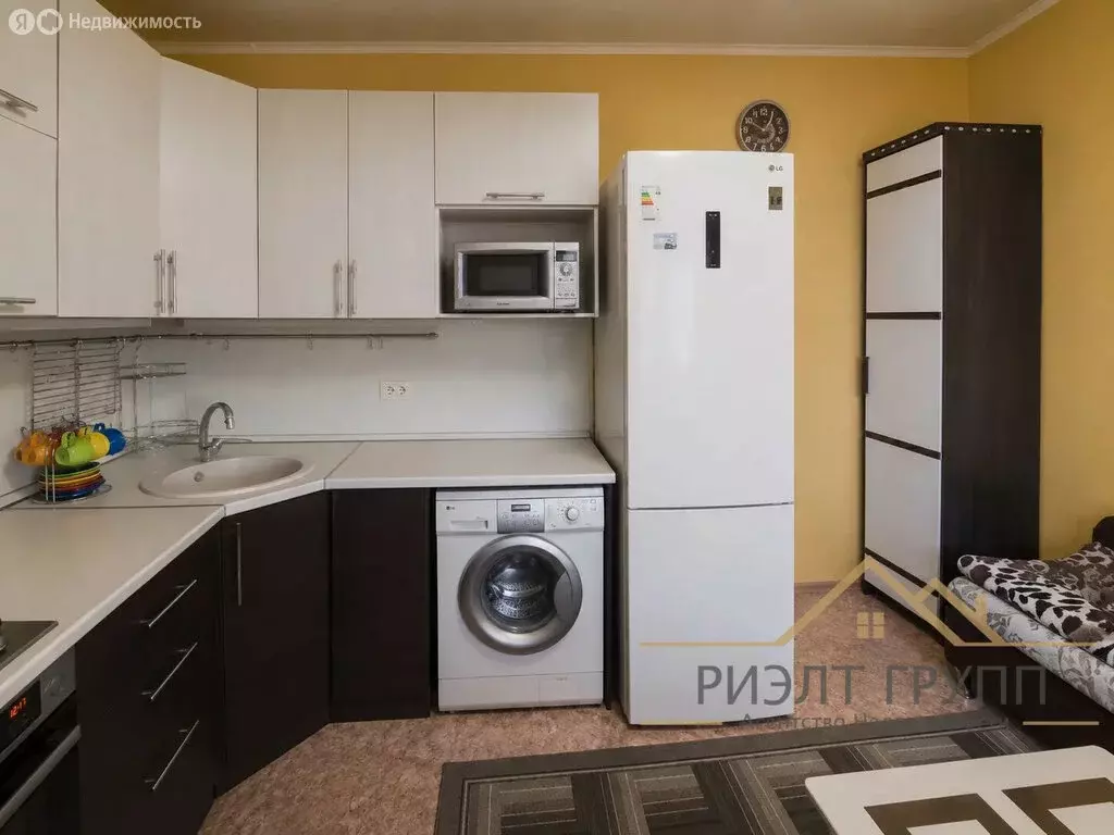 1-комнатная квартира: Казань, улица Лазарева, 3 (44.7 м) - Фото 2