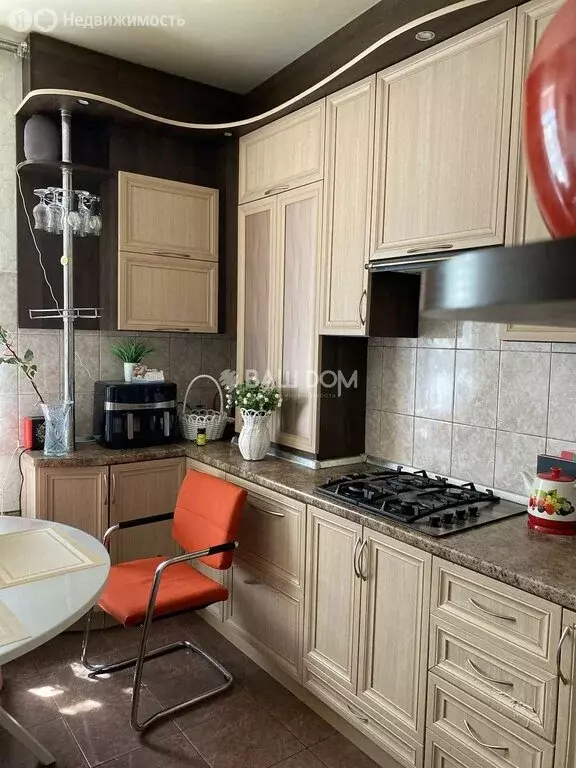 2-комнатная квартира: Трубчевск, улица Володарского, 2А (51 м) - Фото 2