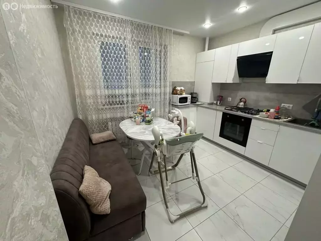 1-комнатная квартира: Тверь, бульвар Гусева, 61к1 (41.2 м) - Фото 2