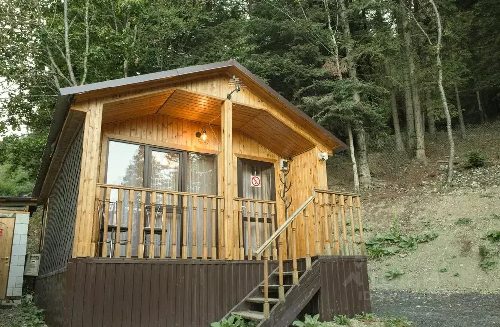 Комната Карачаево-Черкесия, Зеленчукский район, с. Архыз - Фото 1