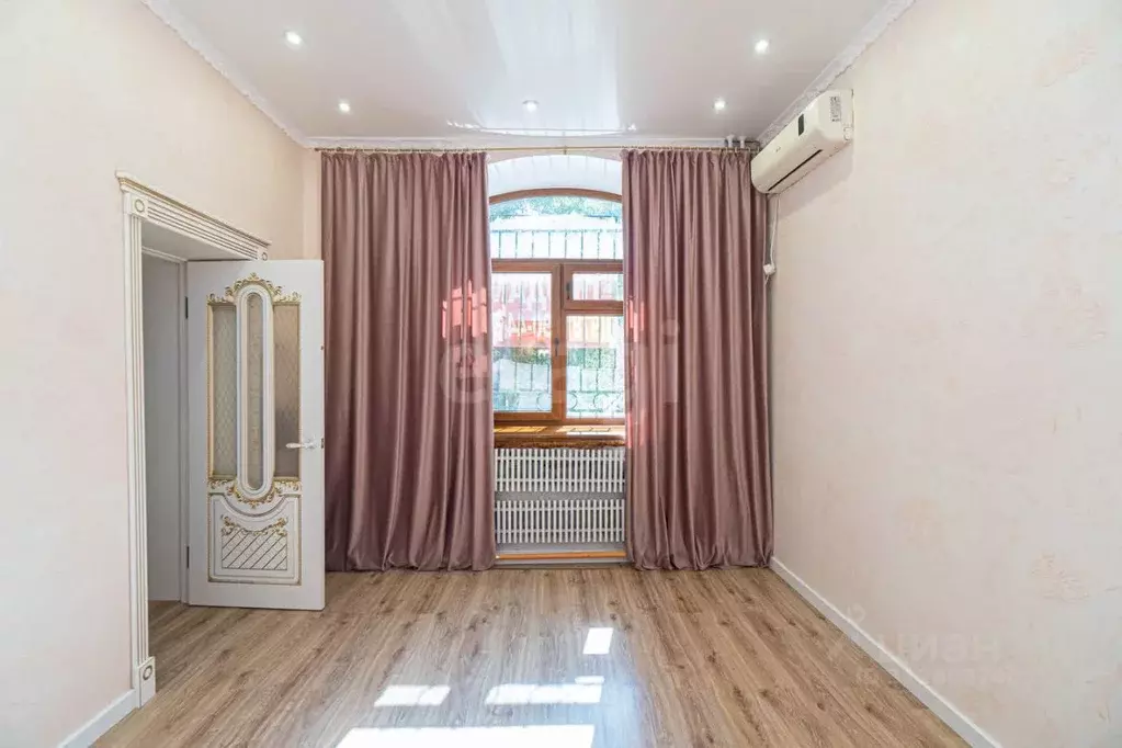 3-к кв. Севастополь ул. Новикова, 5 (78.8 м) - Фото 0