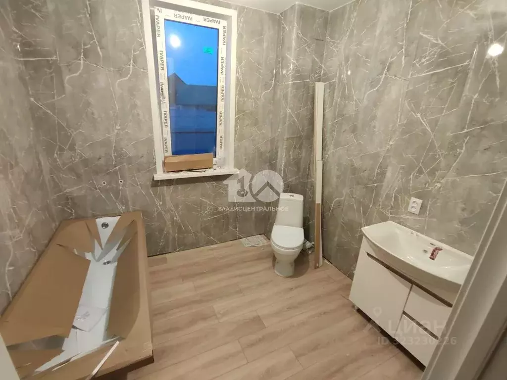 Дом в Новосибирская область, Новосибирский район, с. Толмачево ул. ... - Фото 1