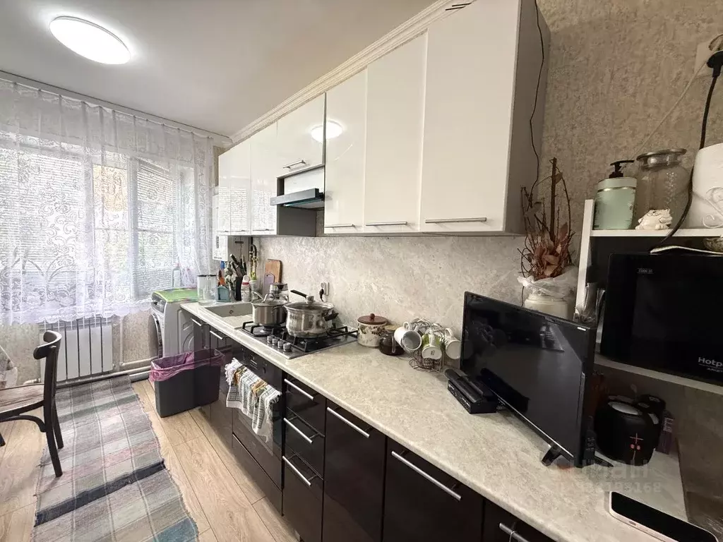 2-к кв. Новгородская область, Валдай Февральская ул., 63Б (42.8 м) - Фото 1