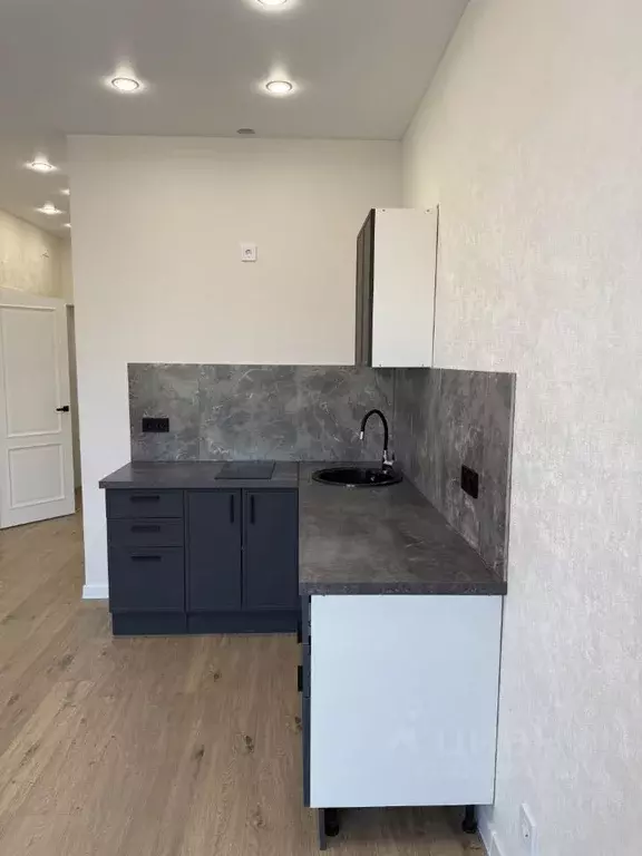 2-к кв. Алтайский край, Барнаул ул. Имени В.Т. Христенко, 2к3 (42.0 м) - Фото 2