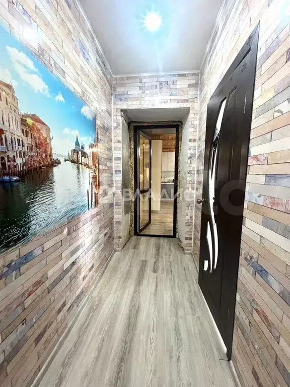 2-к. квартира, 56 м, 1/1 эт. - Фото 0