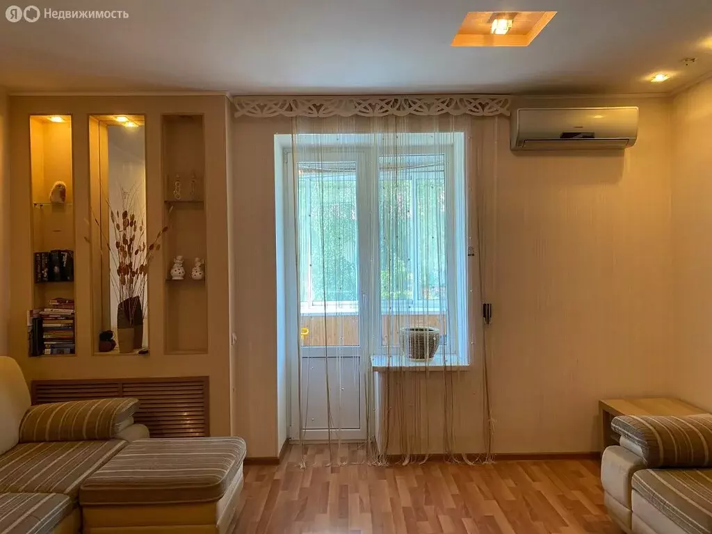 3-комнатная квартира: Ишимбай, проспект Ленина, 20 (63.1 м) - Фото 2