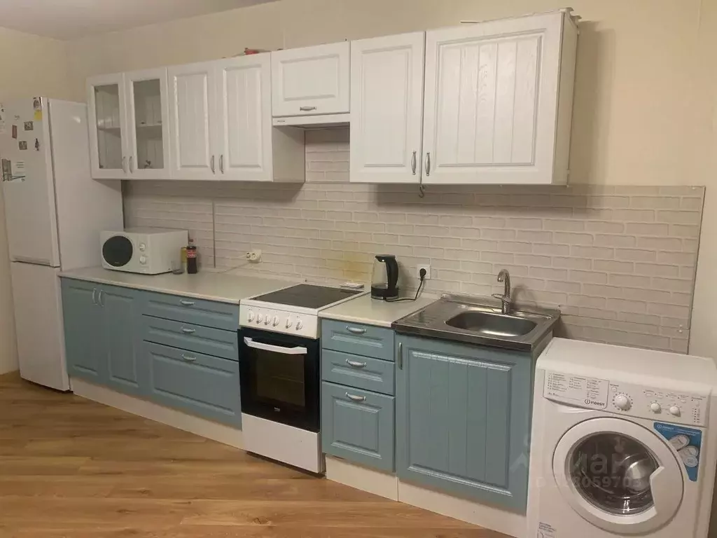 2-к кв. Ленинградская область, Мурино Всеволожский район, ул. Шоссе в ... - Фото 1