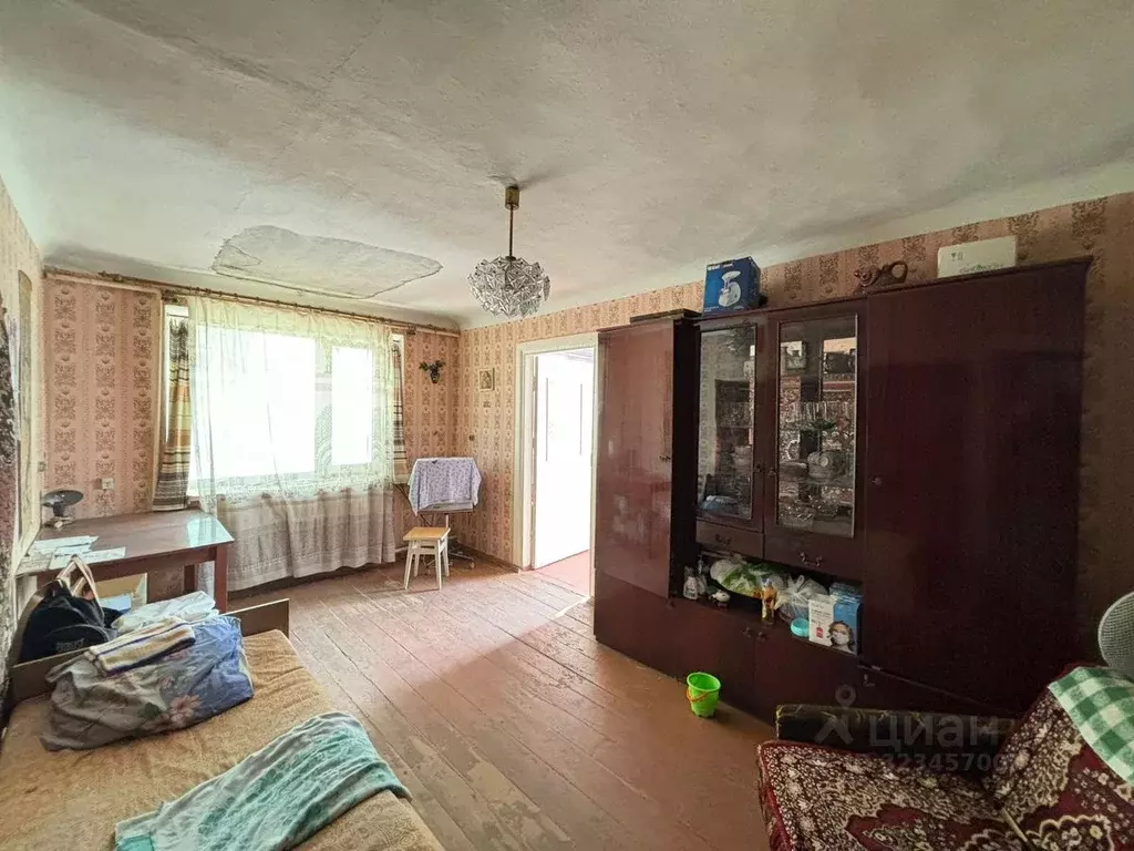 2-к кв. Крым, Черноморское пгт ул. Спортивная, 12 (41.8 м) - Фото 1