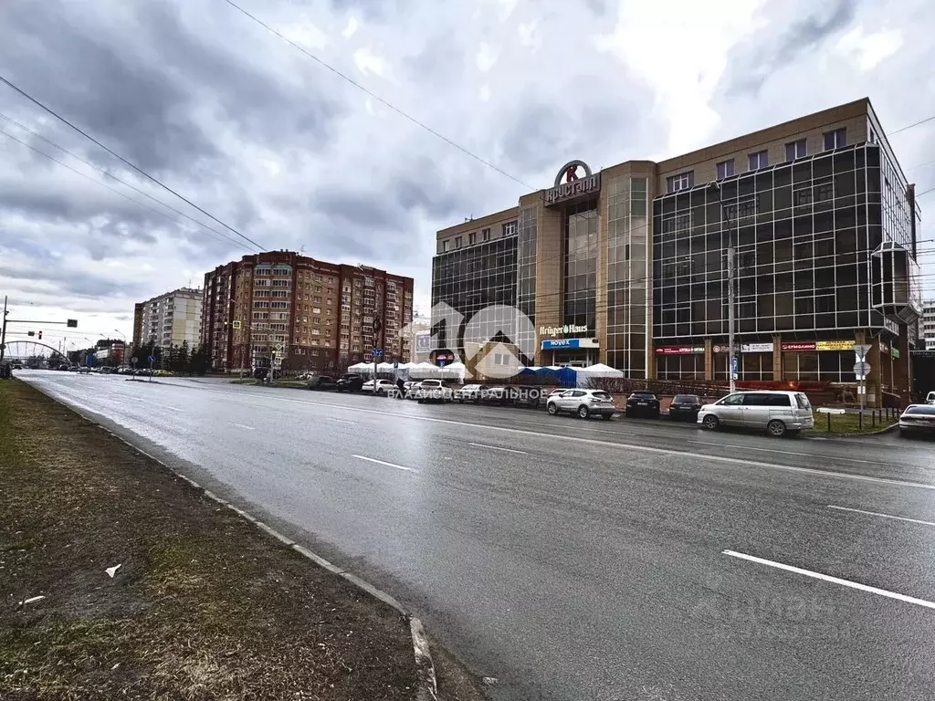 Торговая площадь в Новосибирская область, Новосибирск ул. Тюленина, ... - Фото 0