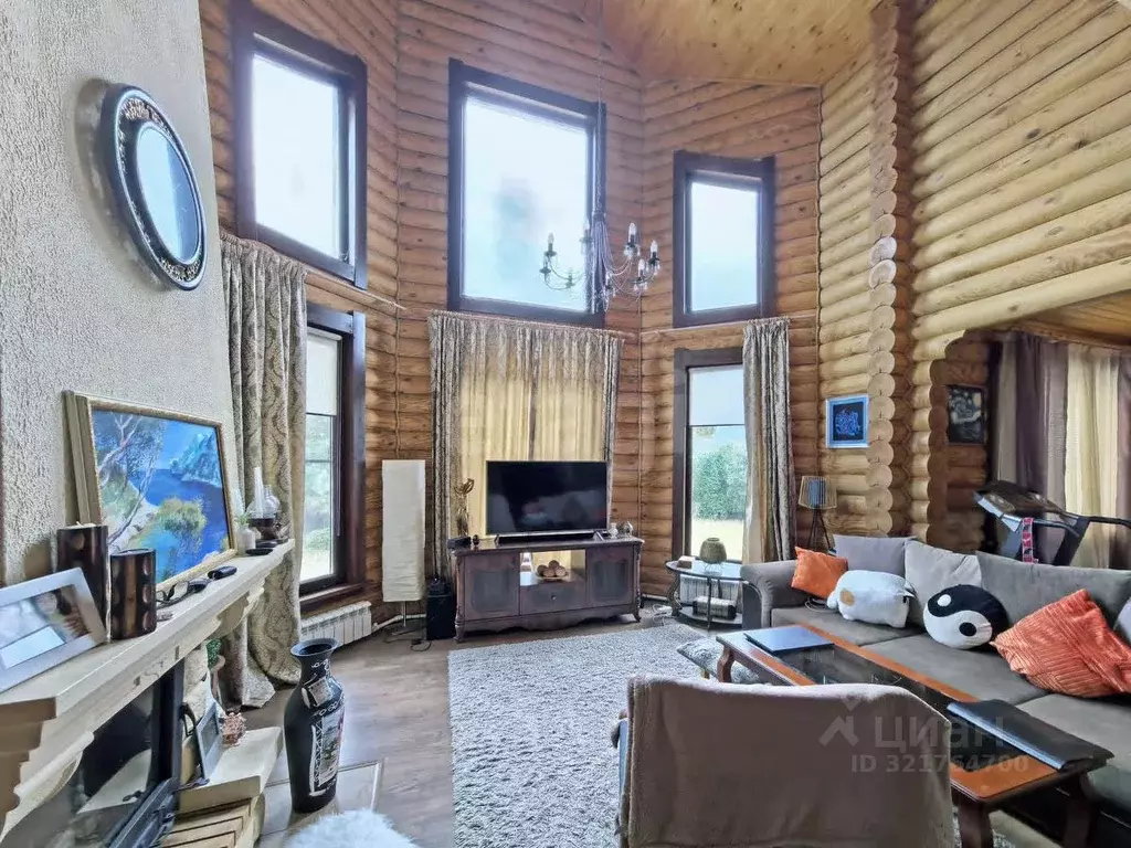 Дом в Омская область, Омский район, с. Усть-Заостровка ул. Куйбышева ... - Фото 1