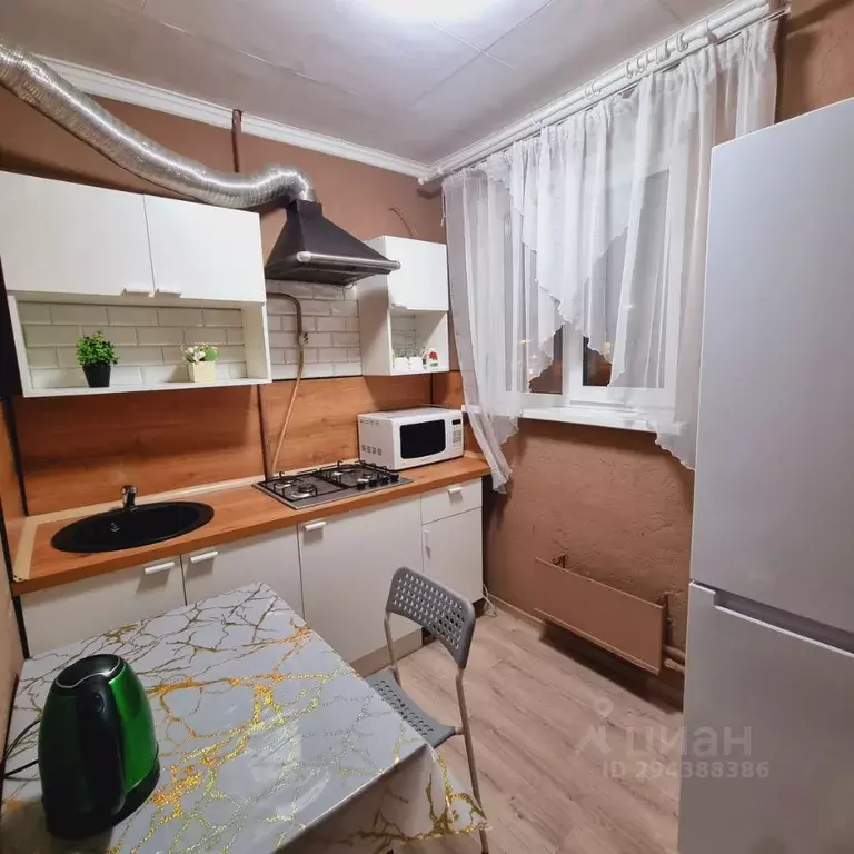 2-к кв. Свердловская область, Екатеринбург ул. Бебеля, 154 (37.0 м) - Фото 0