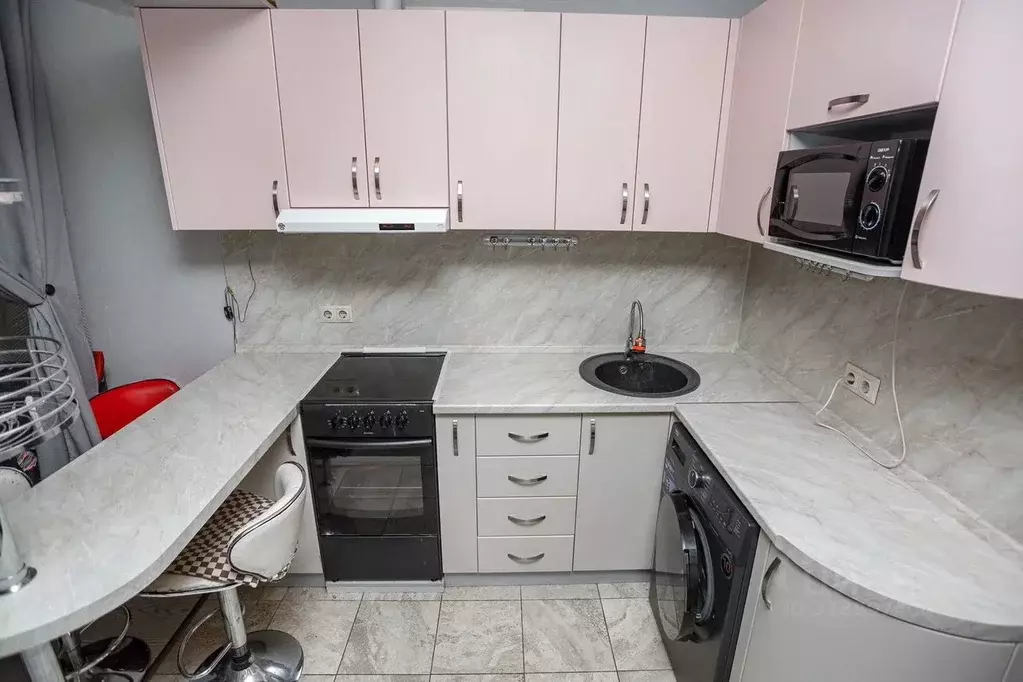 Студия Приморский край, Владивосток Нижнепортовая ул., 6Г (25.0 м) - Фото 2