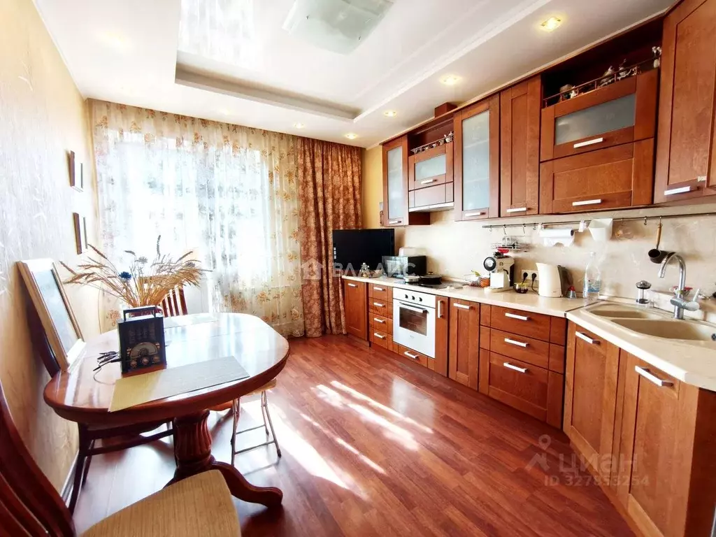 2-к кв. Московская область, Жуковский ул. Гагарина, 83 (68.6 м) - Фото 2