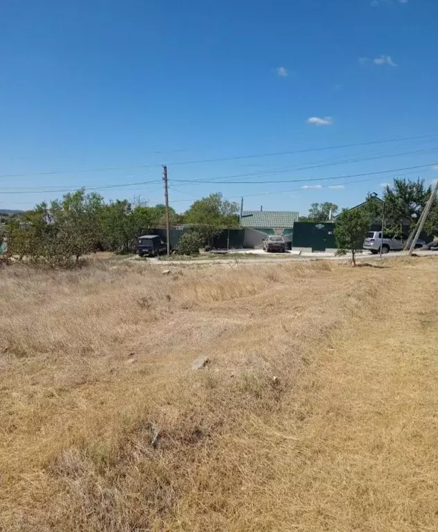 Участок в Крым, Ленинский район, Войковское с/пос, с. Бондаренково ул. ... - Фото 2