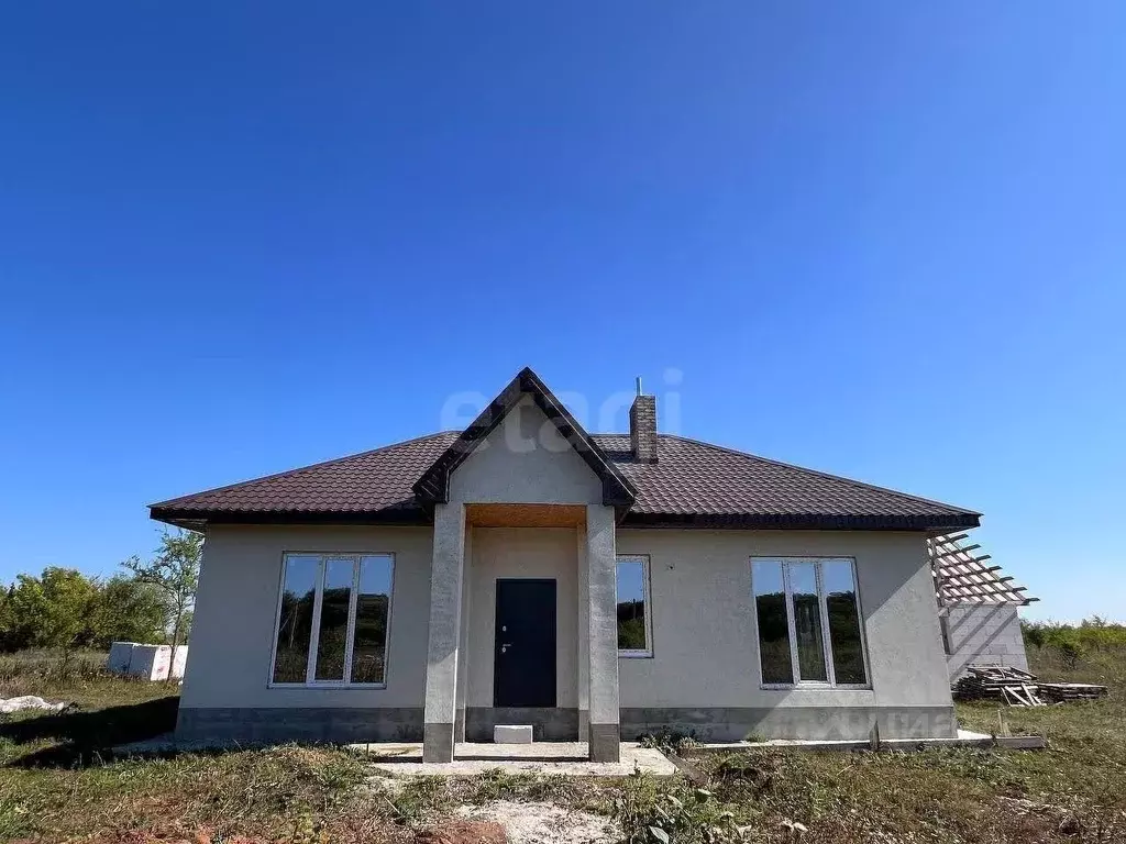 Дом в Самарская область, Кинельский с/пос, пос. Культура ул. 5-я ... - Фото 1