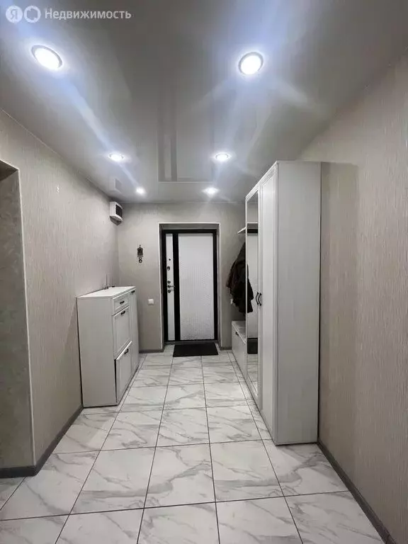 3-комнатная квартира: Томск, Большая Подгорная улица, 57 (100 м) - Фото 0