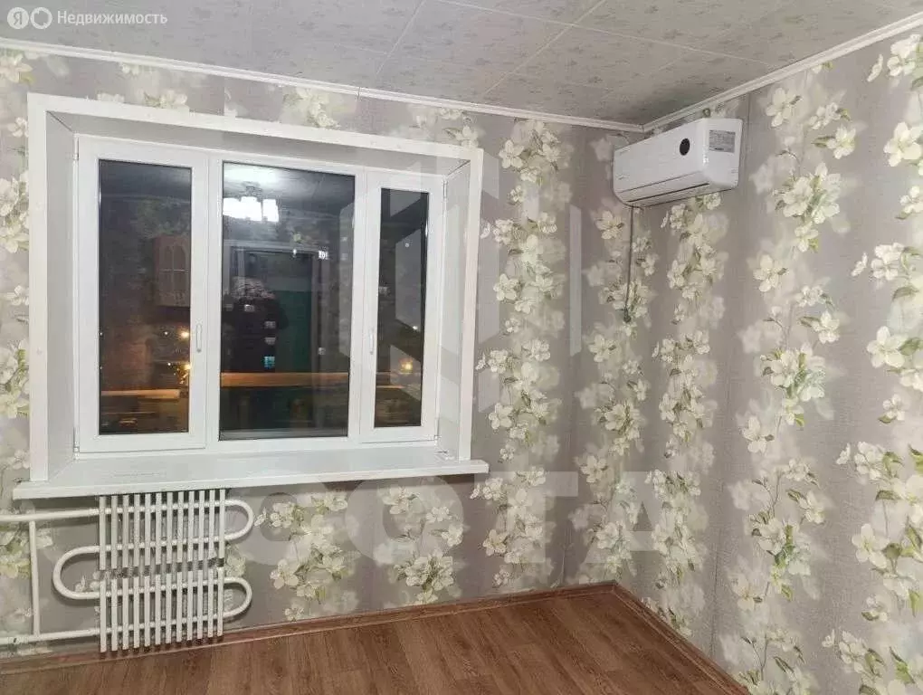 1к в 8-комнатной квартире (13 м) - Фото 1